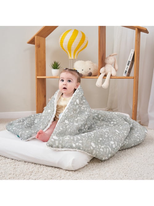 Couverture enfant 100x135 en gaze de coton Oeko-Tex et minky | SUPERBE BEBE - Kiabi Couverture enfant 100x135 en gaze de coton Oeko-Tex et minky | SUPERBE BEBE - Kiabi