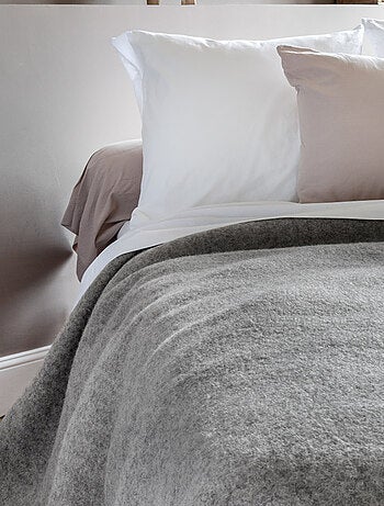 Couverture pur laine vierge blanchie PASTORALE