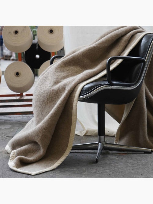 Couverture pur laine vierge blanchie PASTORALE - Kiabi