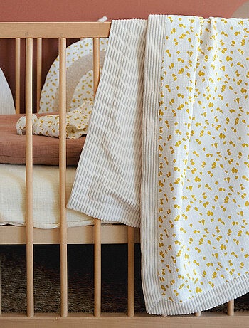 Couverture réversible esprit safari pour bébé