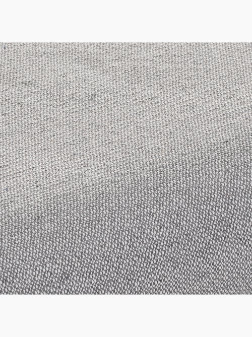 Couverture type Plaid, tissu texturé en fil teint, avec franges - Gamusi - Kiabi Couverture type Plaid, tissu texturé en fil teint, avec franges - Gamusi - Kiabi