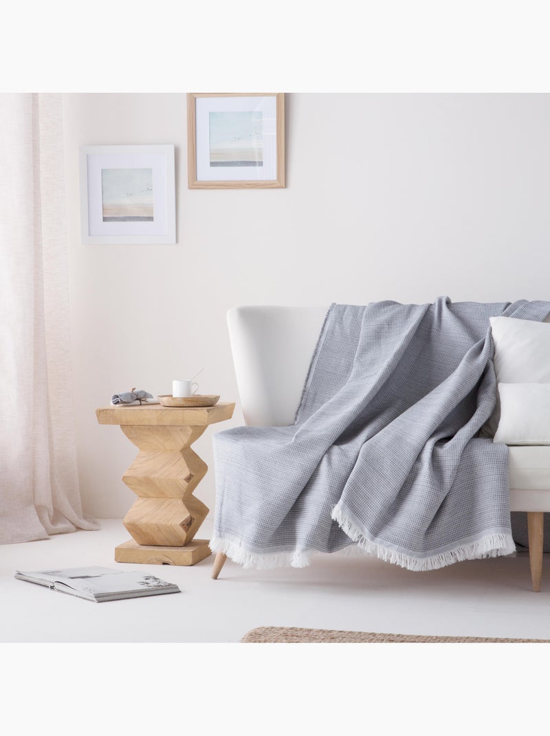 Couverture type Plaid, tissu texturé en fil teint en relief en nid d'abeille, avec franges - Gamusi Gris - Kiabi