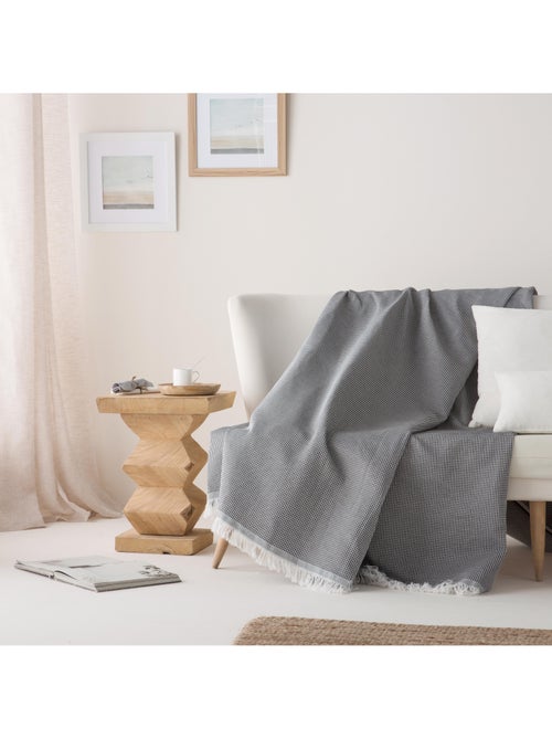 Couverture type Plaid, tissu texturé en fil teint en relief en nid d'abeille, avec franges - Gamusi - Kiabi Couverture type Plaid, tissu texturé en fil teint en relief en nid d'abeille, avec franges - Gamusi - Kiabi