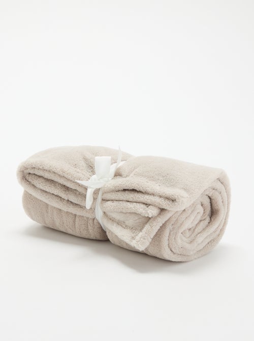 Couverture unie en polaire - Kiabi