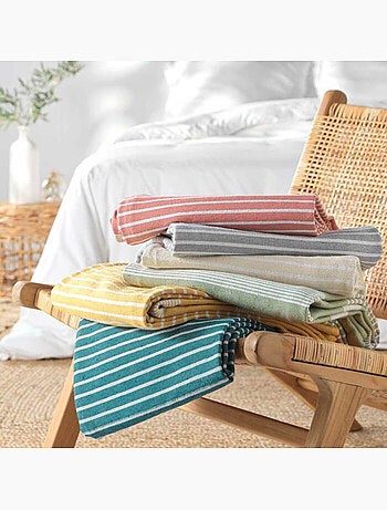 Couvre lit 1 personne coton/polyester tisse adele