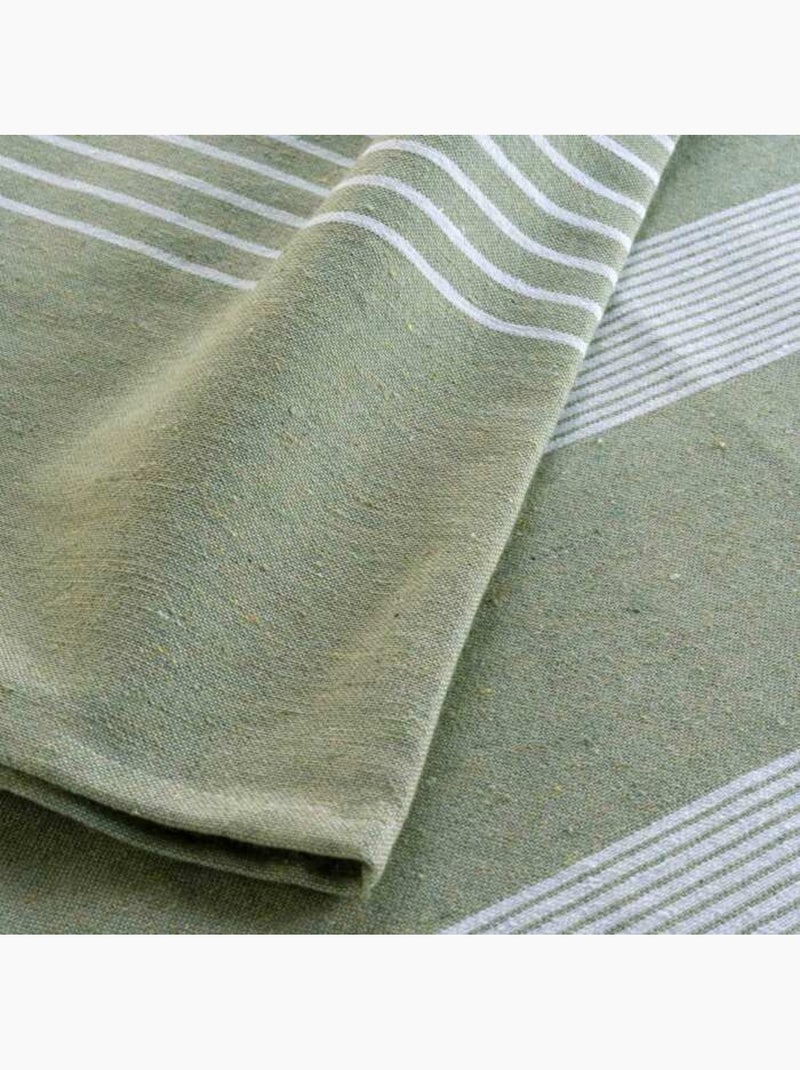 Couvre lit 1 personne coton/polyester tisse adele Vert Sauge - Kiabi