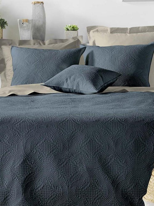 Couvre-lit 2 personnes matelassé  microfibre unie Romane bleu - Kiabi