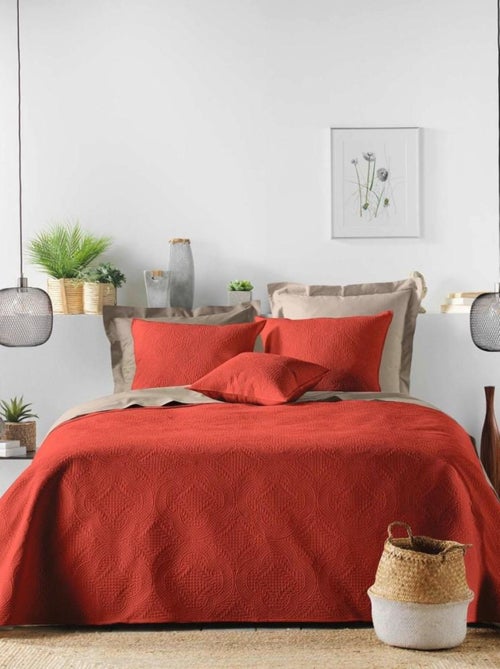 Couvre-lit 2 personnes matelassé  microfibre unie Romane terracotta - Kiabi