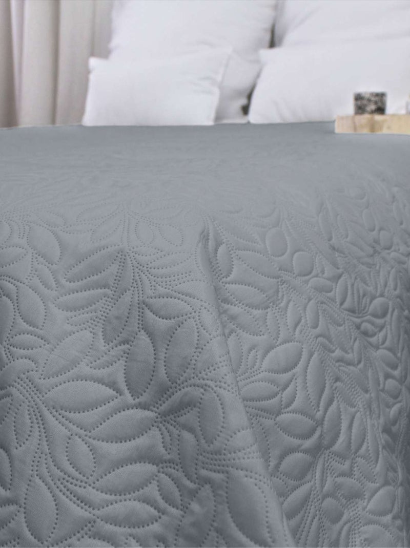 Couvre-lit à dessin floral Gris - Kiabi