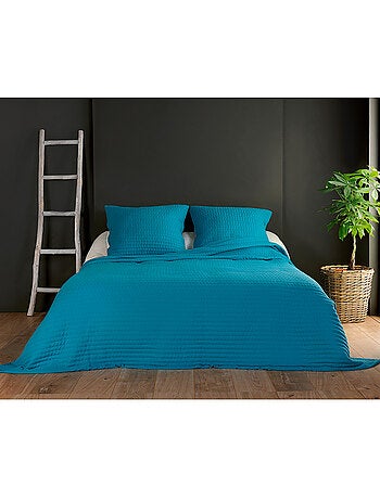 Couvre lit et taie matelassés
