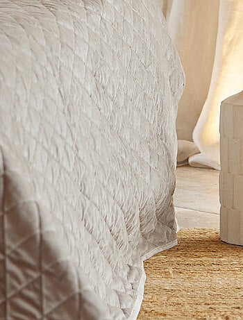 Couvre-lit et taies d'oreiller en velours matelassé