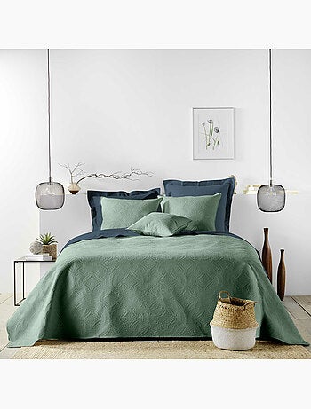 Couvre-lit matelassé + 2 housses de coussin en microfibre unie Romane