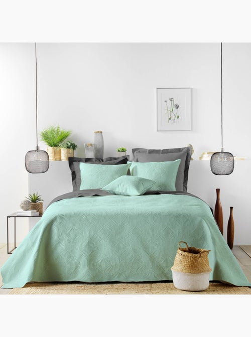 Couvre-Lit Matelassé et 2 Taies d'Oreiller Romane - Kiabi