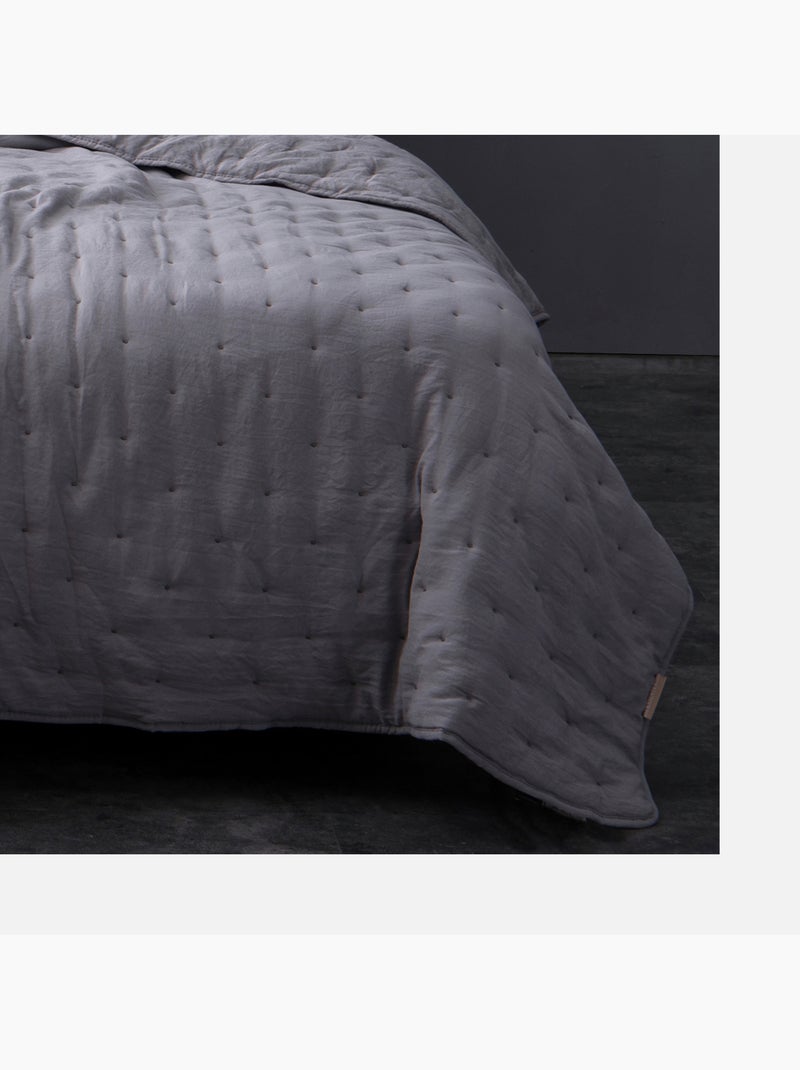 Couvre lit matelassé et moelleux Gris clair - Kiabi