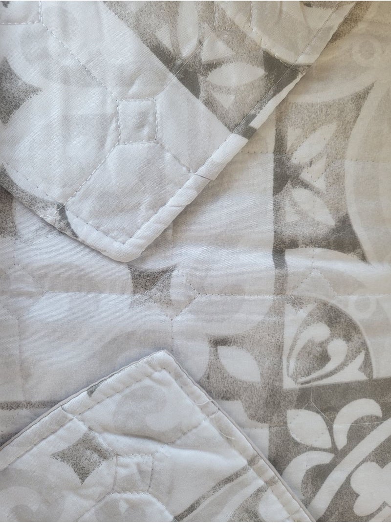 Couvre lit microfibre + taies 220 x 240 cm Persan bleu Bleu - Kiabi