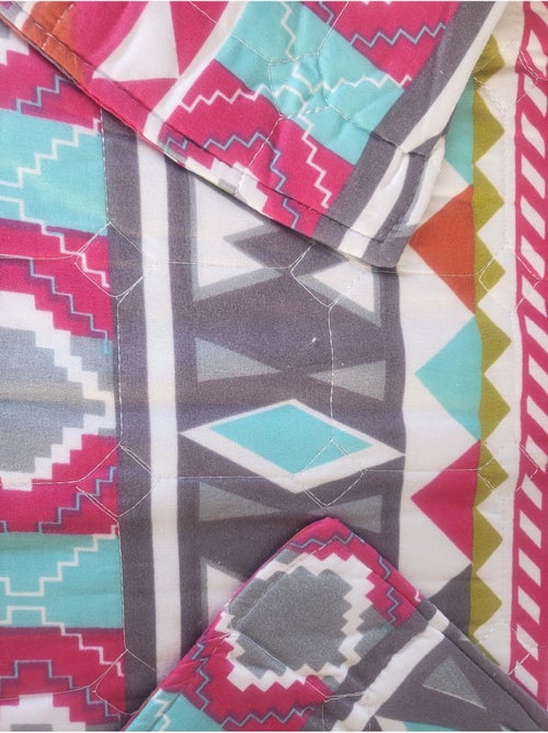 Couvre lit microfibre + taies Ethnique coloree - Kiabi