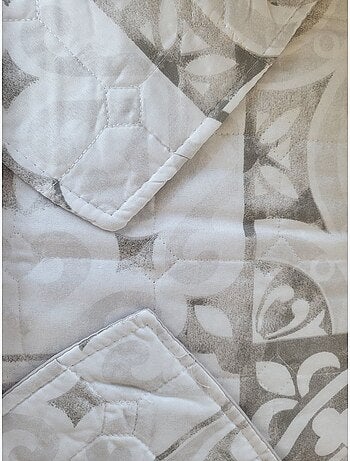 Couvre lit microfibre + taies Persane