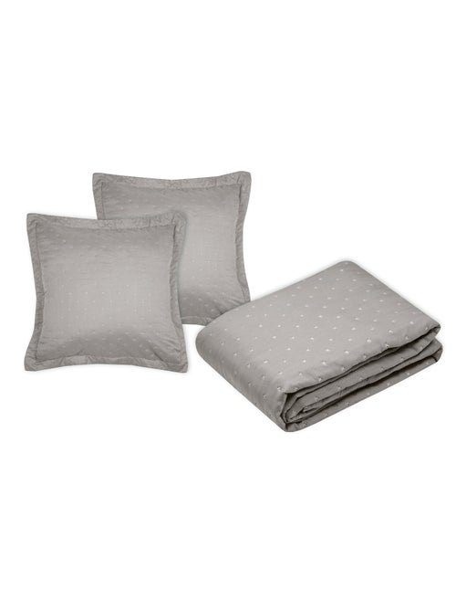 Couvre lit + taies Collection Chloé - Kiabi Couvre lit + taies Collection Chloé - Kiabi