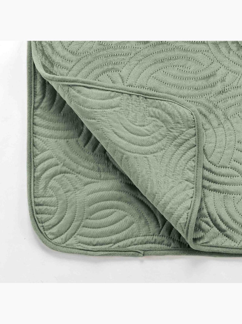 Couvre-lit Velours Uni Solange - Beige + 2 housses de coussins 60x60 cm Vert cèdre - Kiabi