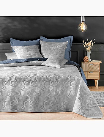 Couvre-lit Velours Uni Solange + 2 housses de coussins 60x60 cm