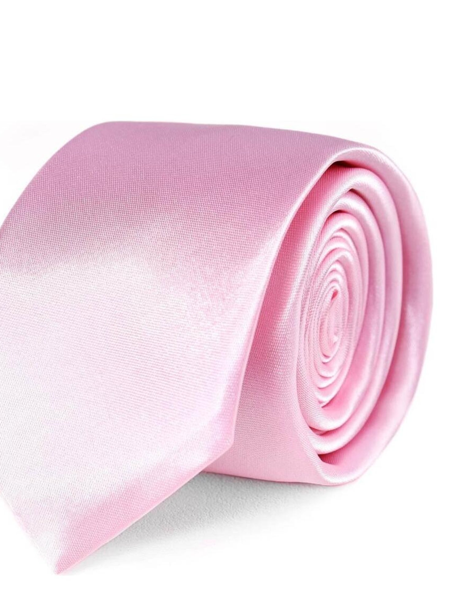 藤田嗣治、「Jeune Femme a la cravate rose」 藤田嗣治、「Jeune Femme a la cravate rose」 Léonard