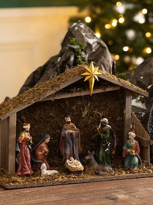 Crèche de Noël 8 santons - Kiabi