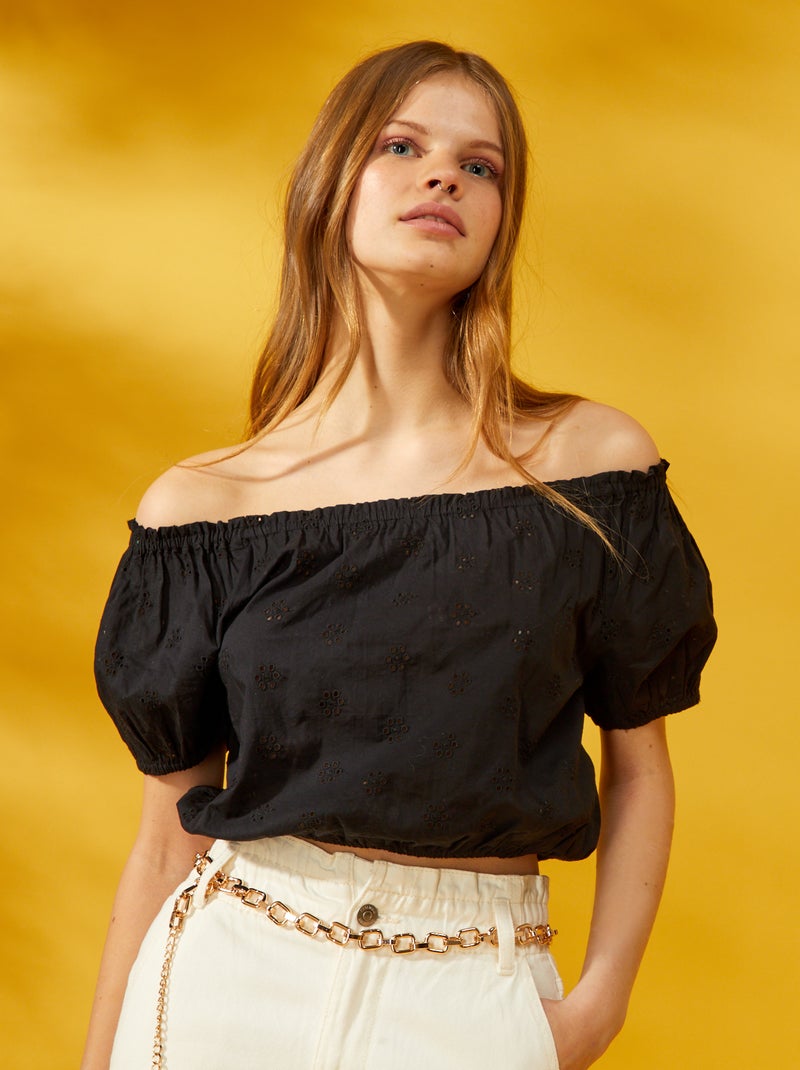 Crop-top fantaisie avec broderie noir - Kiabi