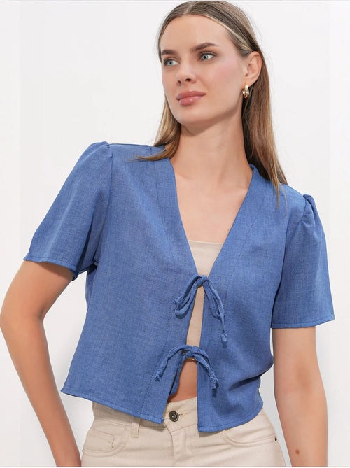 Crop top texturé en mélange de lin à col en v bdart - Kiabi Crop top texturé en mélange de lin à col en v bdart - Kiabi