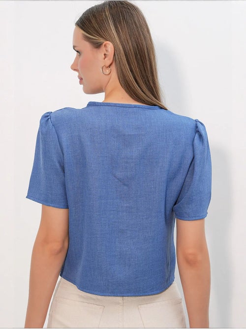 Crop top texturé en mélange de lin à col en v bdart - Kiabi Crop top texturé en mélange de lin à col en v bdart - Kiabi
