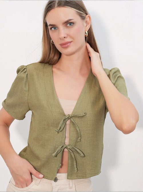Crop top texturé en mélange de lin à col en v bdart - Kiabi Crop top texturé en mélange de lin à col en v bdart - Kiabi