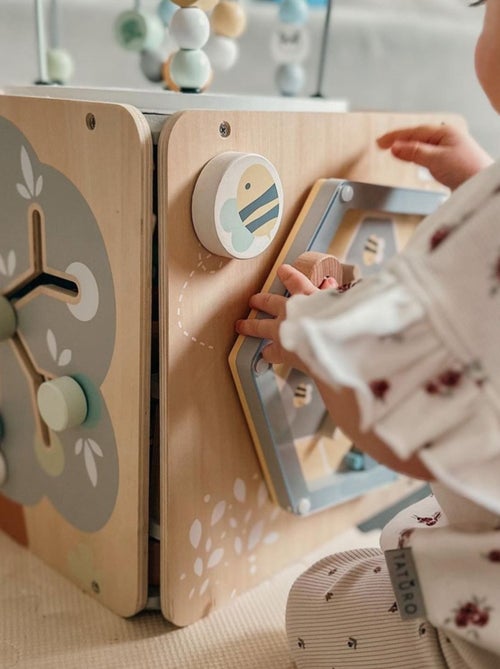 Cube d'activité Bois avec Boulier, Boucle motorisée, trieur Formes, Labyrinthe Forme Arbre - Kiabi