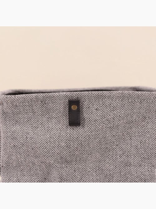 Cube de rangement à chevrons gris 31x31x31cm - Kiabi Cube de rangement à chevrons gris 31x31x31cm - Kiabi