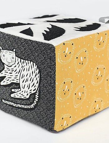 Cube sensoriel Jungle