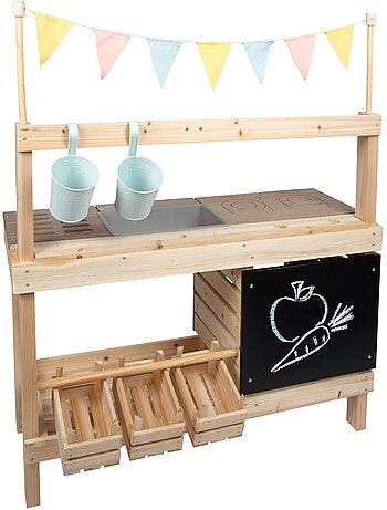 Cuisine de boue et boutique marchande