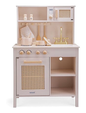 Cuisine en bois et rotin