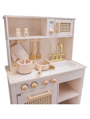 Cuisine en bois et rotin