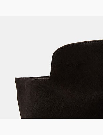 Cuissardes en daim BATA