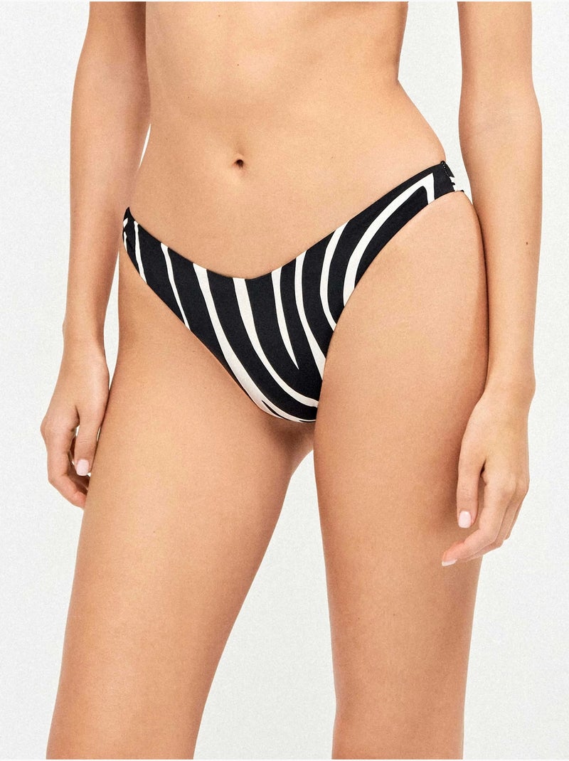 Culotte bikini brésilien coupe v imprimé animal zèbre Multicolore - Kiabi