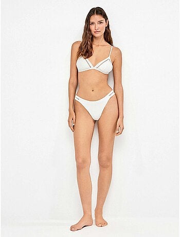 Culotte bikini brésilien découpé