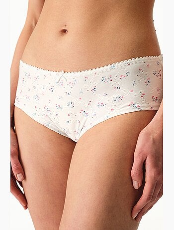Culotte boyshort taille haute fleurie à œillets cassés penti