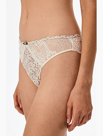 Culotte brésilienne à détail en dentelle penti