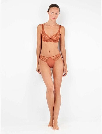 Culotte brésilienne en dentelle et microfibre