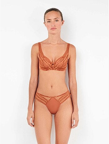Culotte brésilienne en dentelle et microfibre