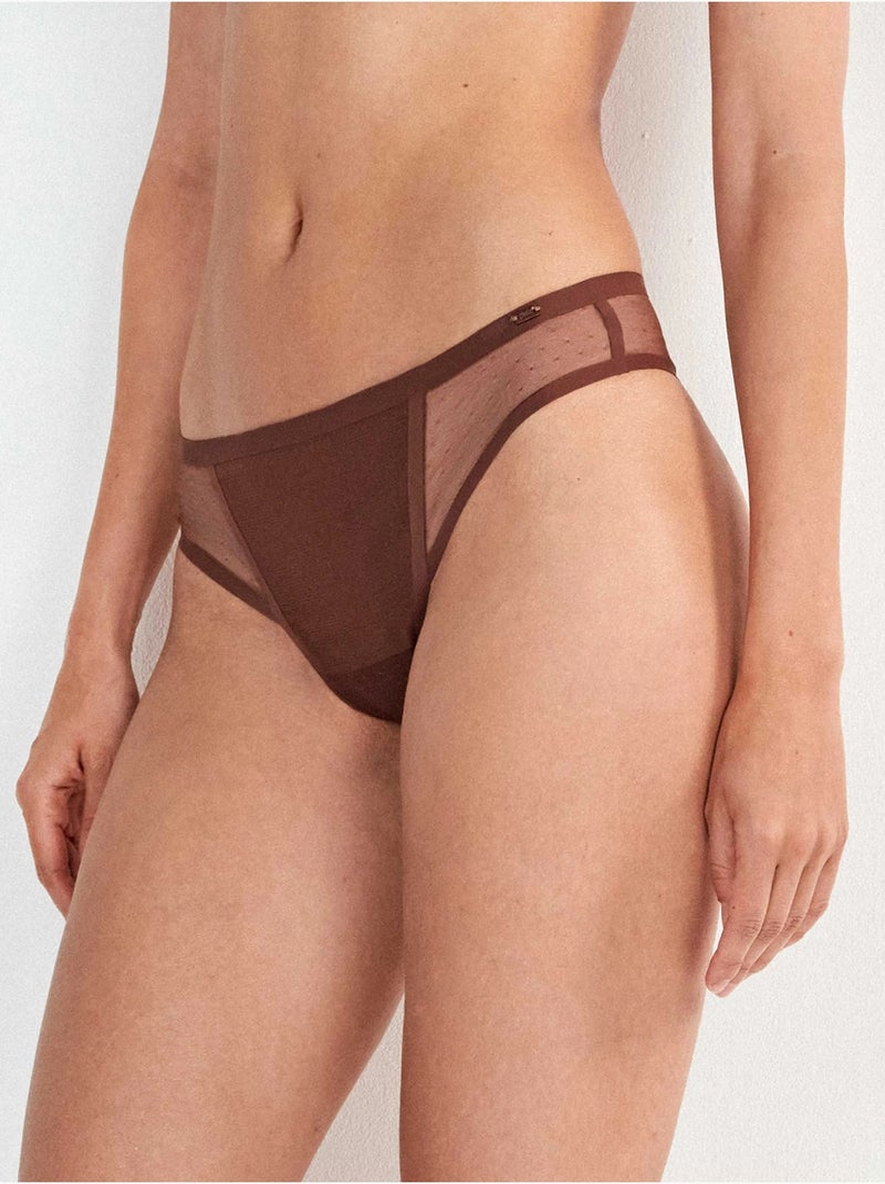 Culotte brésilienne en plumetis Marron - Kiabi