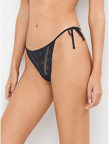 Culotte brésilienne noeuds dentelles