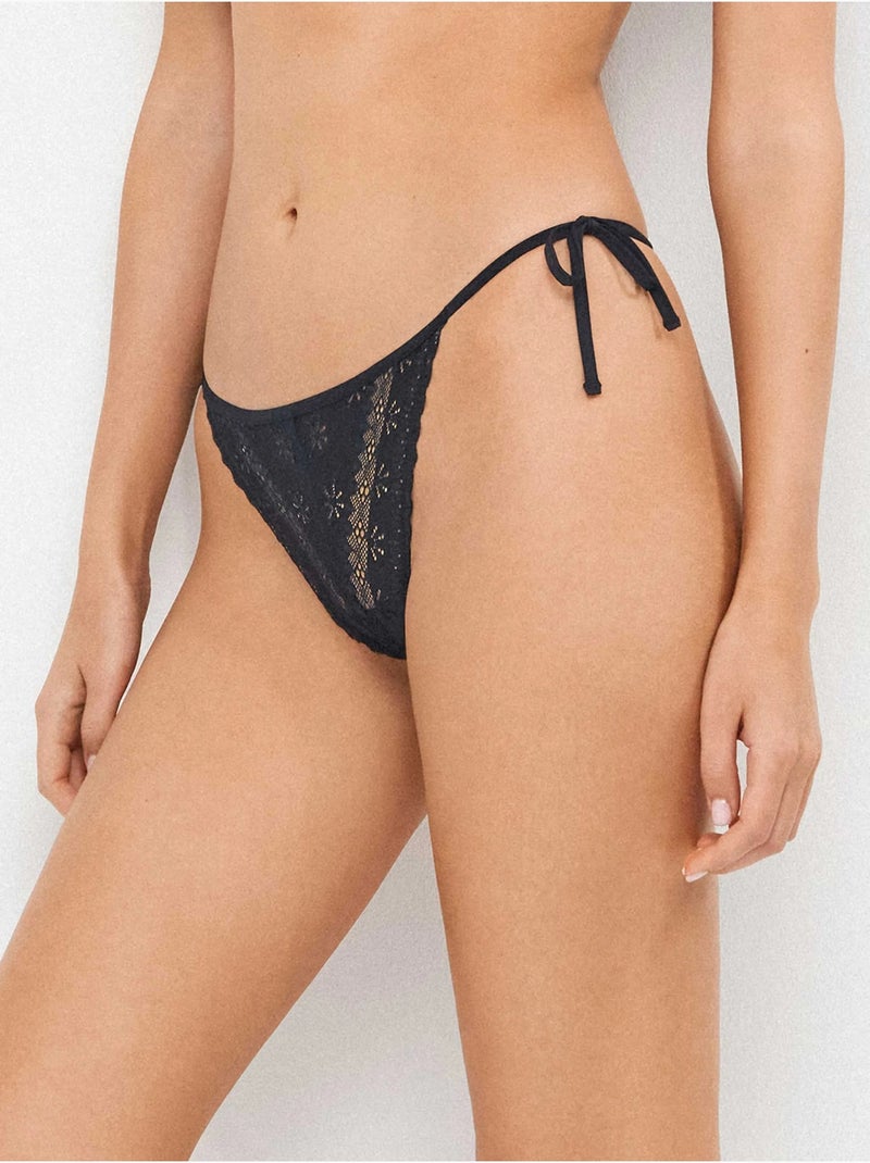 Culotte brésilienne noeuds dentelles Noir - Kiabi