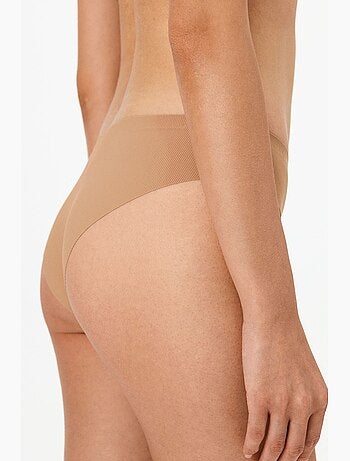 Culotte brésilienne sans traces penti