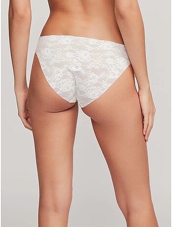 Culotte classique coupée au laser