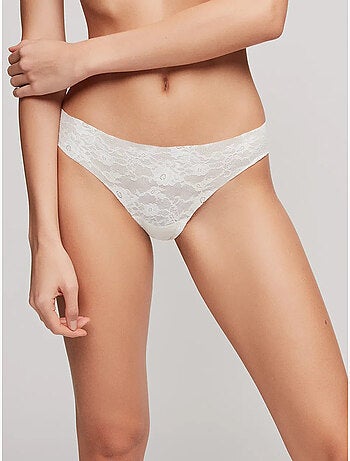 Culotte classique coupée au laser