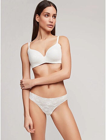 Culotte classique coupée au laser